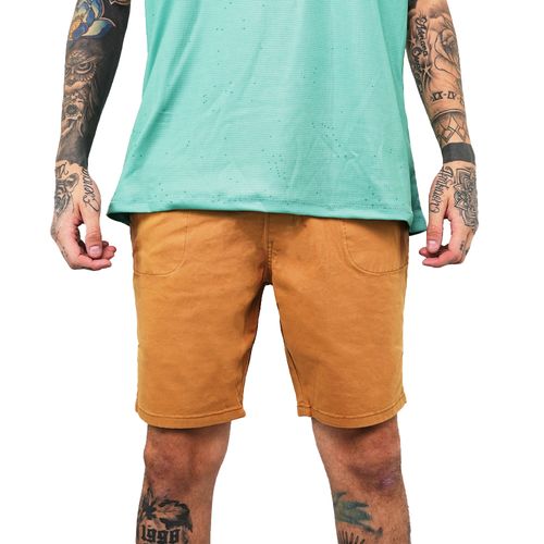 Bermuda Hombre Brand Team